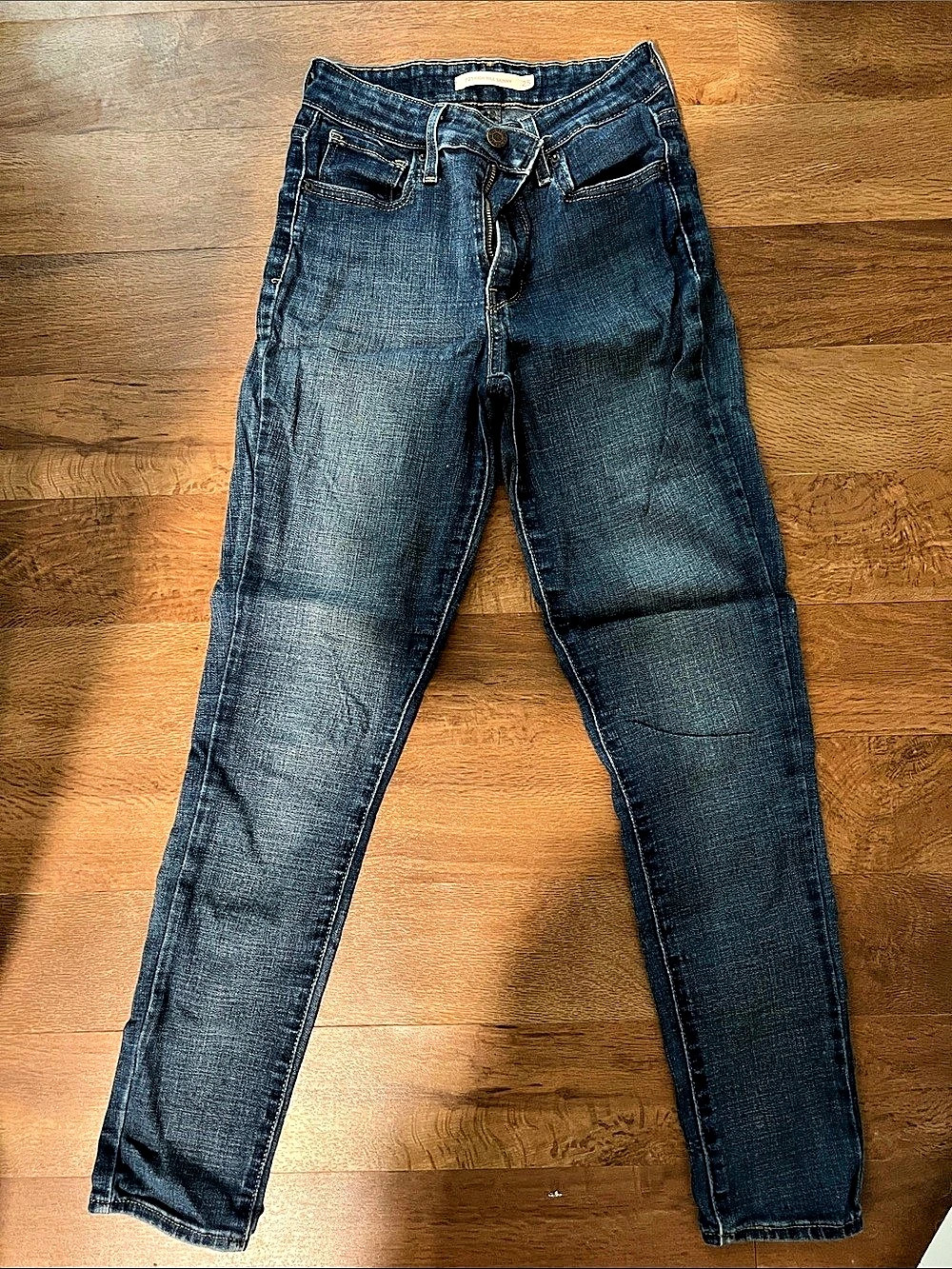 Levi's 721 High Rise Skinny High Rise Skinny Jeans Waist 25